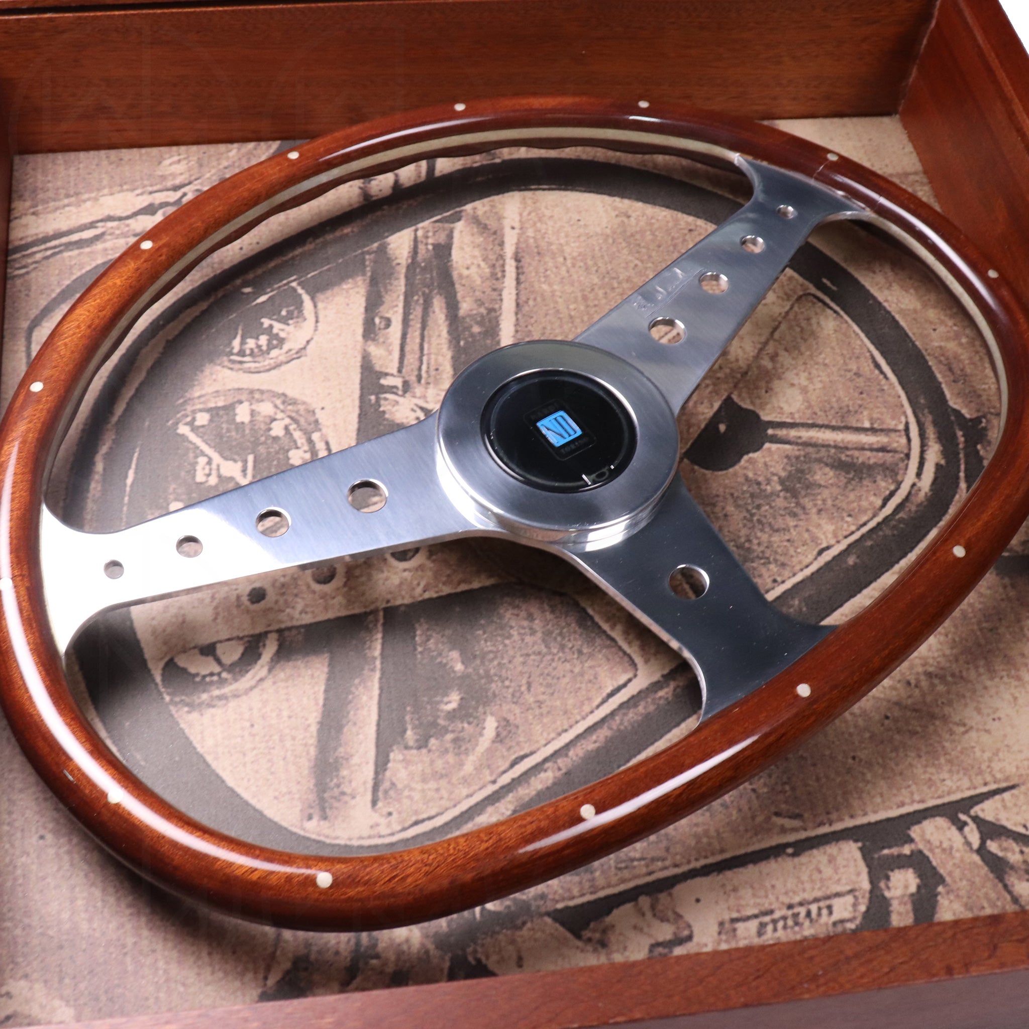 Nardi Bisiluro Limited Edition Collection Wood Steering Wheel w/Display ...